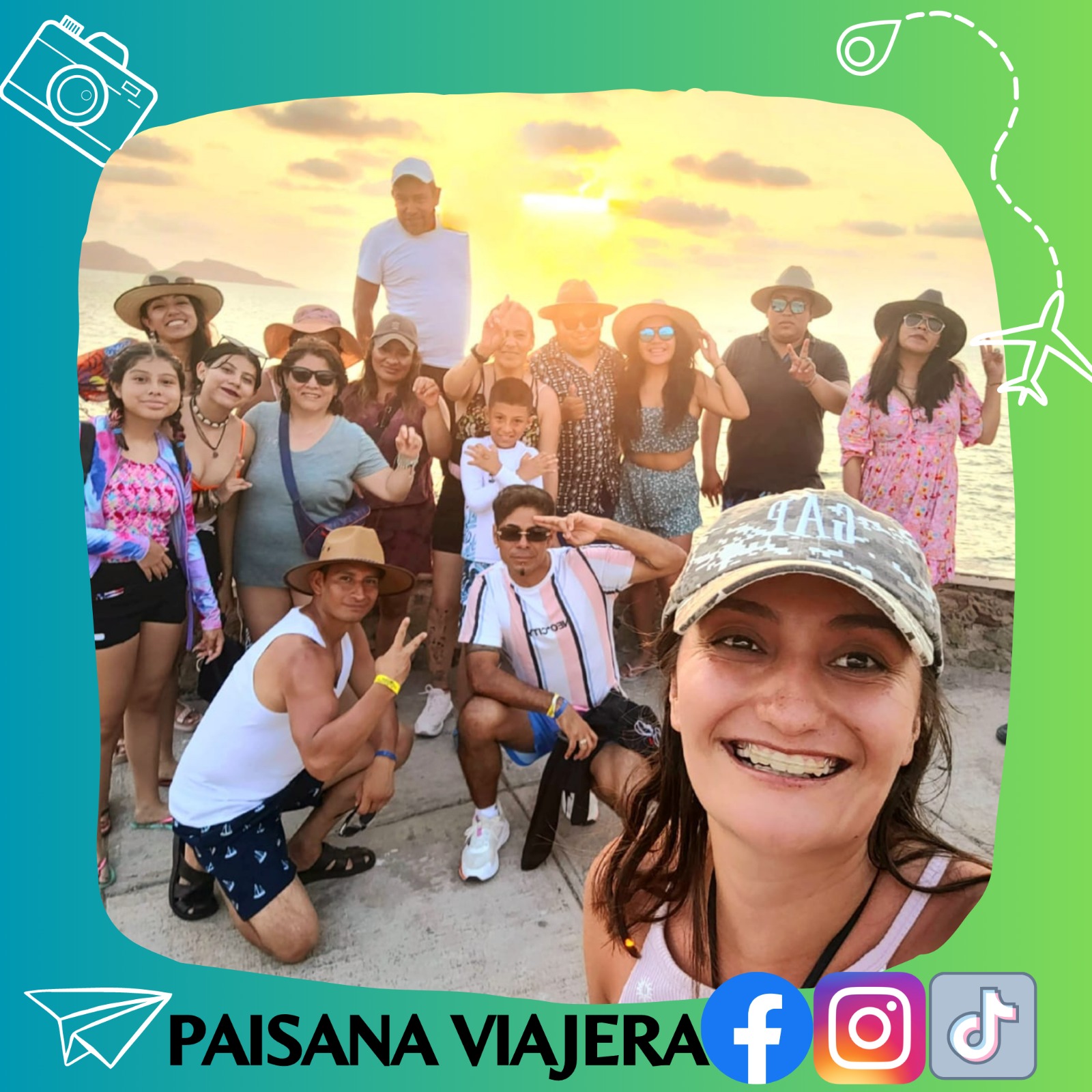 Selfie de grupo en la playa
